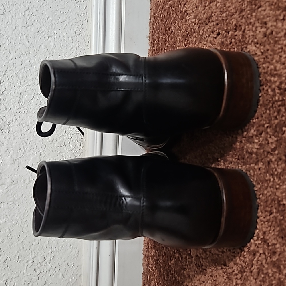 Magnanni Leather Boots - Picture 2 of 8